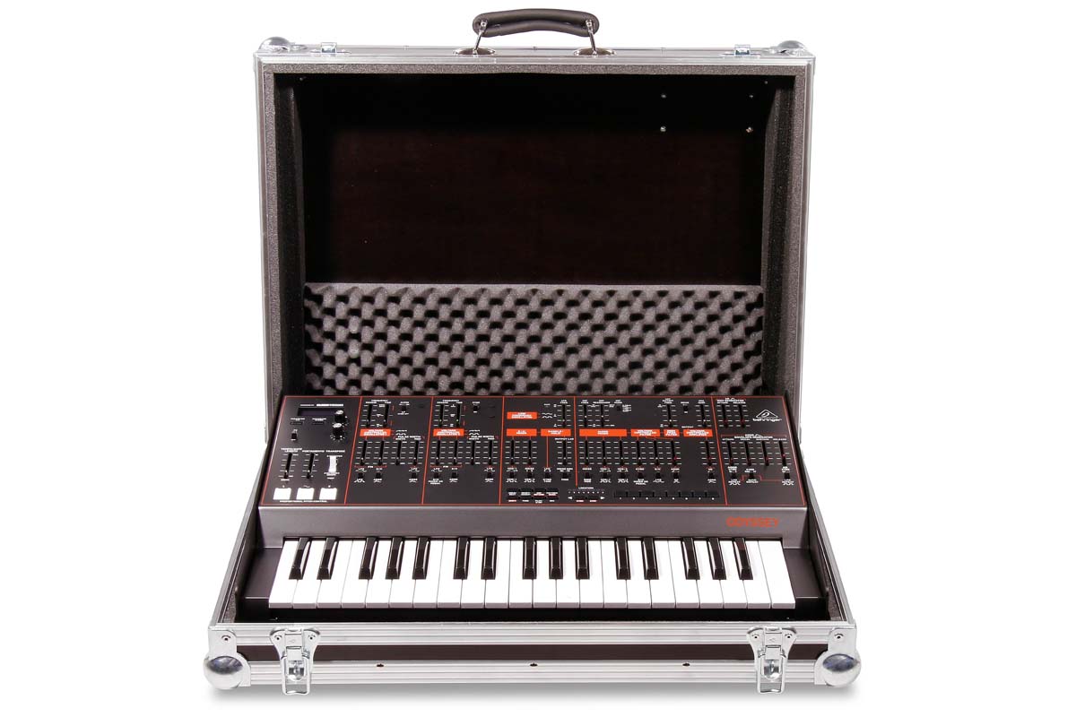 Keyboard Case Typ 1 Holz Behringer Odyssey