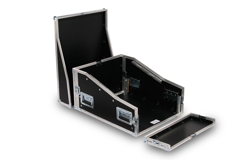 Triple Door Rack PVC Studiolive 16.4.2 inkl. 3HE darunter – Bild 7