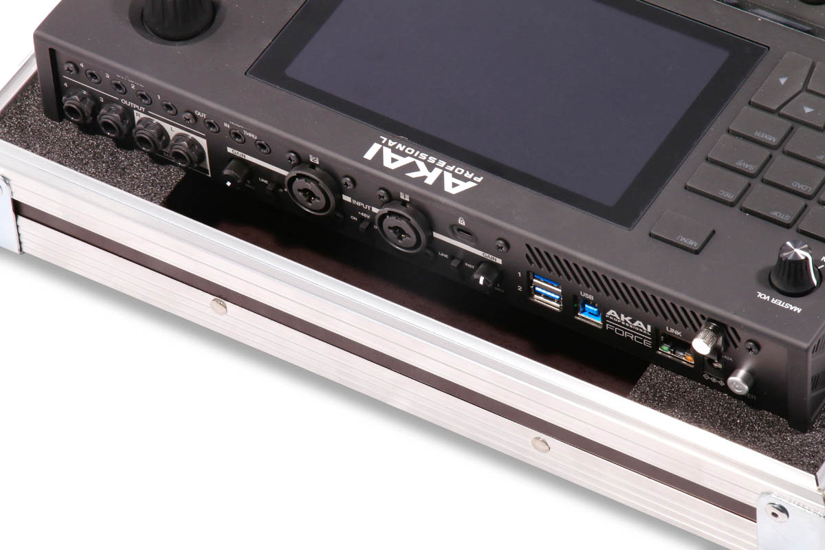 Haubencase Akai Force – Bild 10