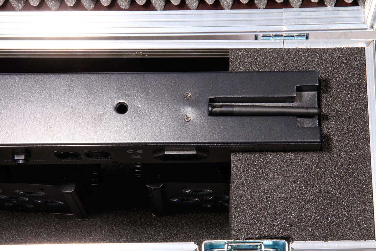 Truhencase Stairville CLB8 Compact LED Bar 8 + Fußpedal – Bild 9