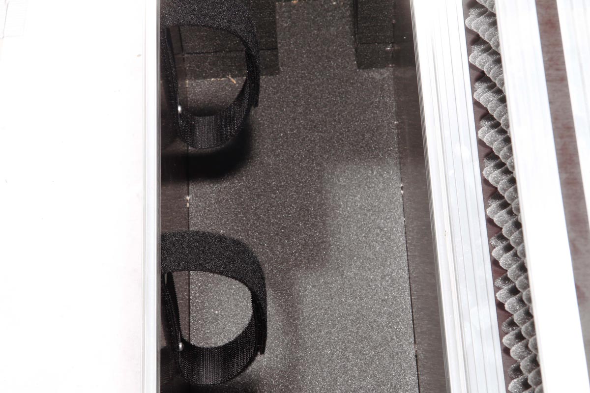 Truhencase Stairville CLB8 Compact LED Bar 8 + Fußpedal – Bild 10