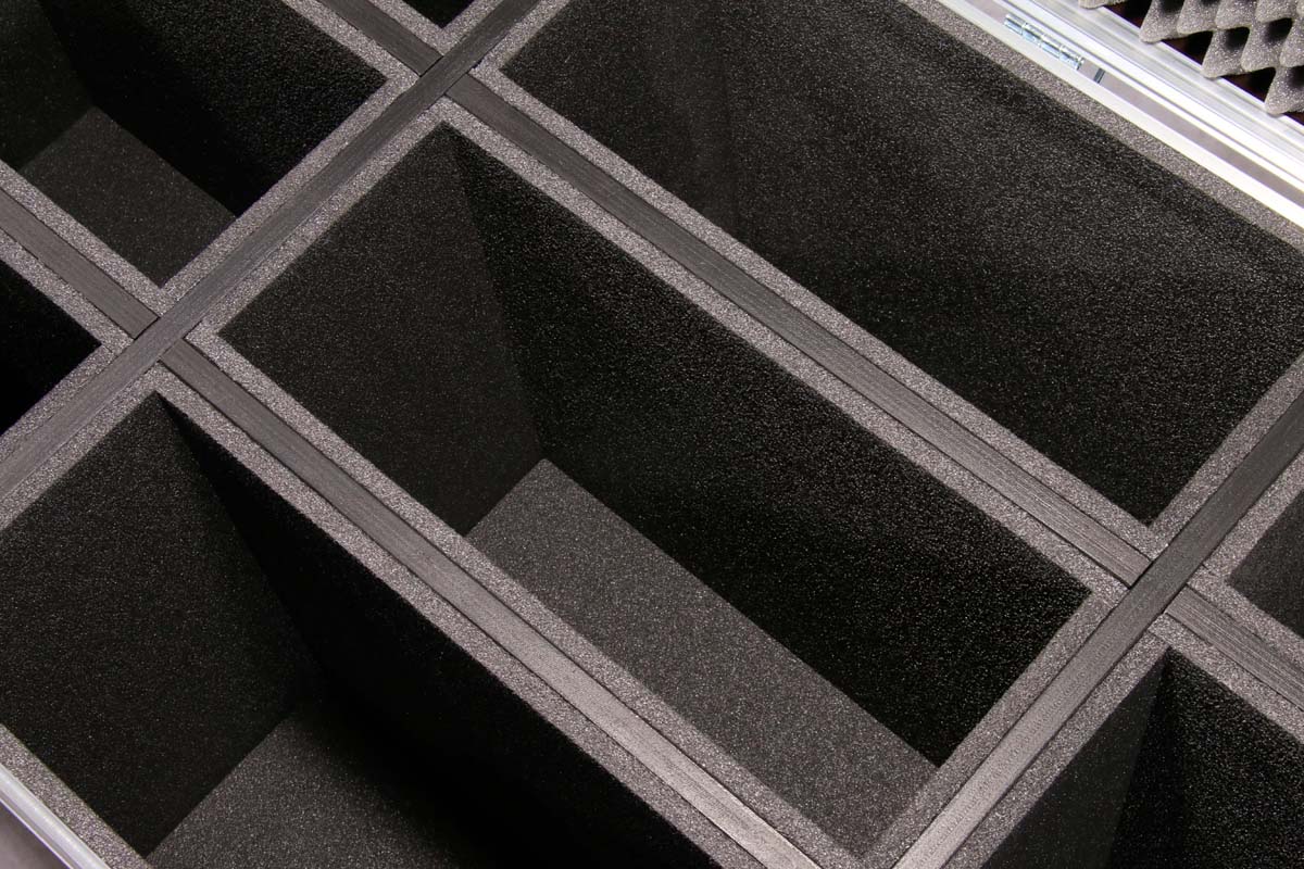 Truhencase Cameo Flat PRO PAR Can 18 8in1 RG + FA – Bild 7