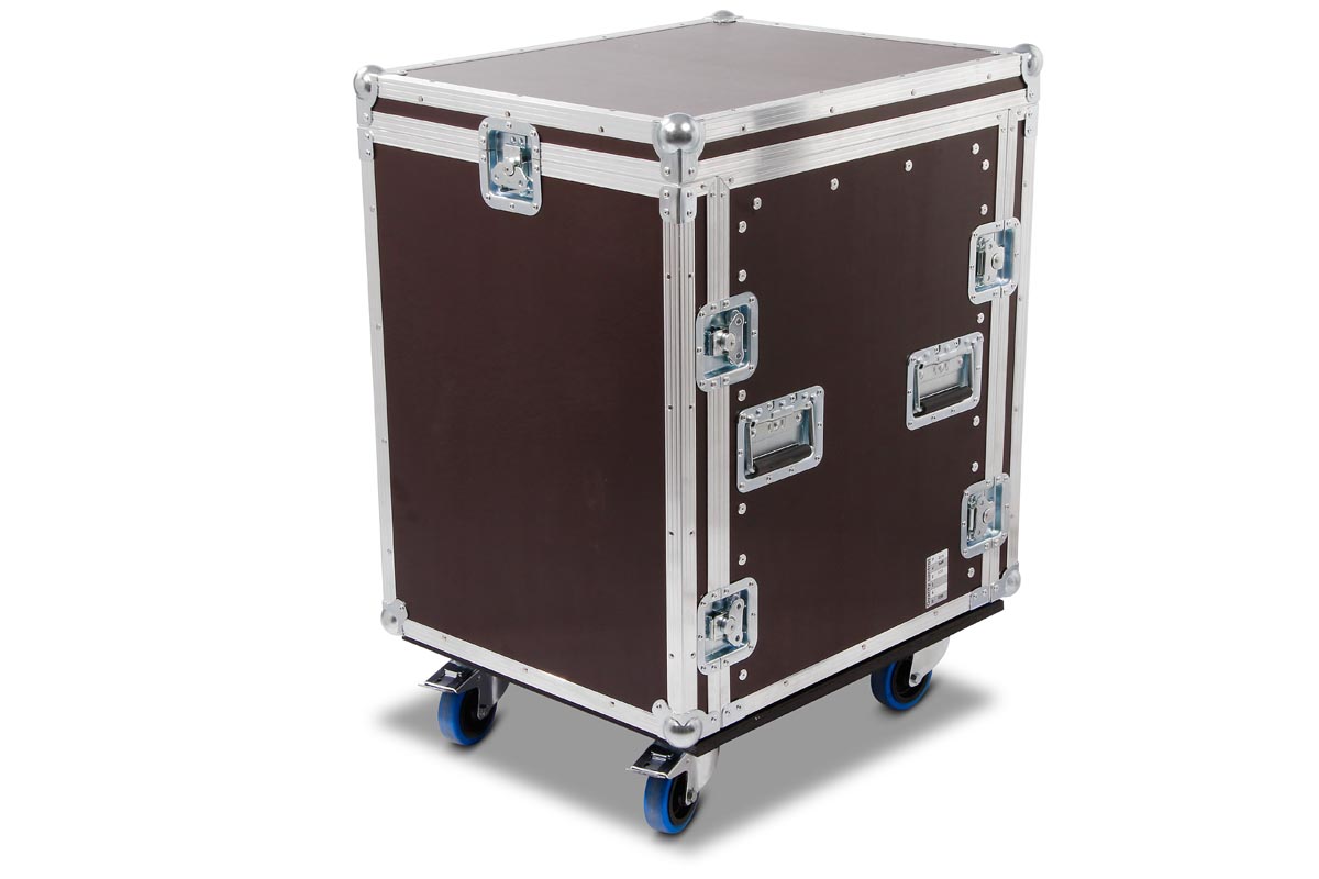 6581_001.jpg 14HE Live Triple Door Rack 50 RG