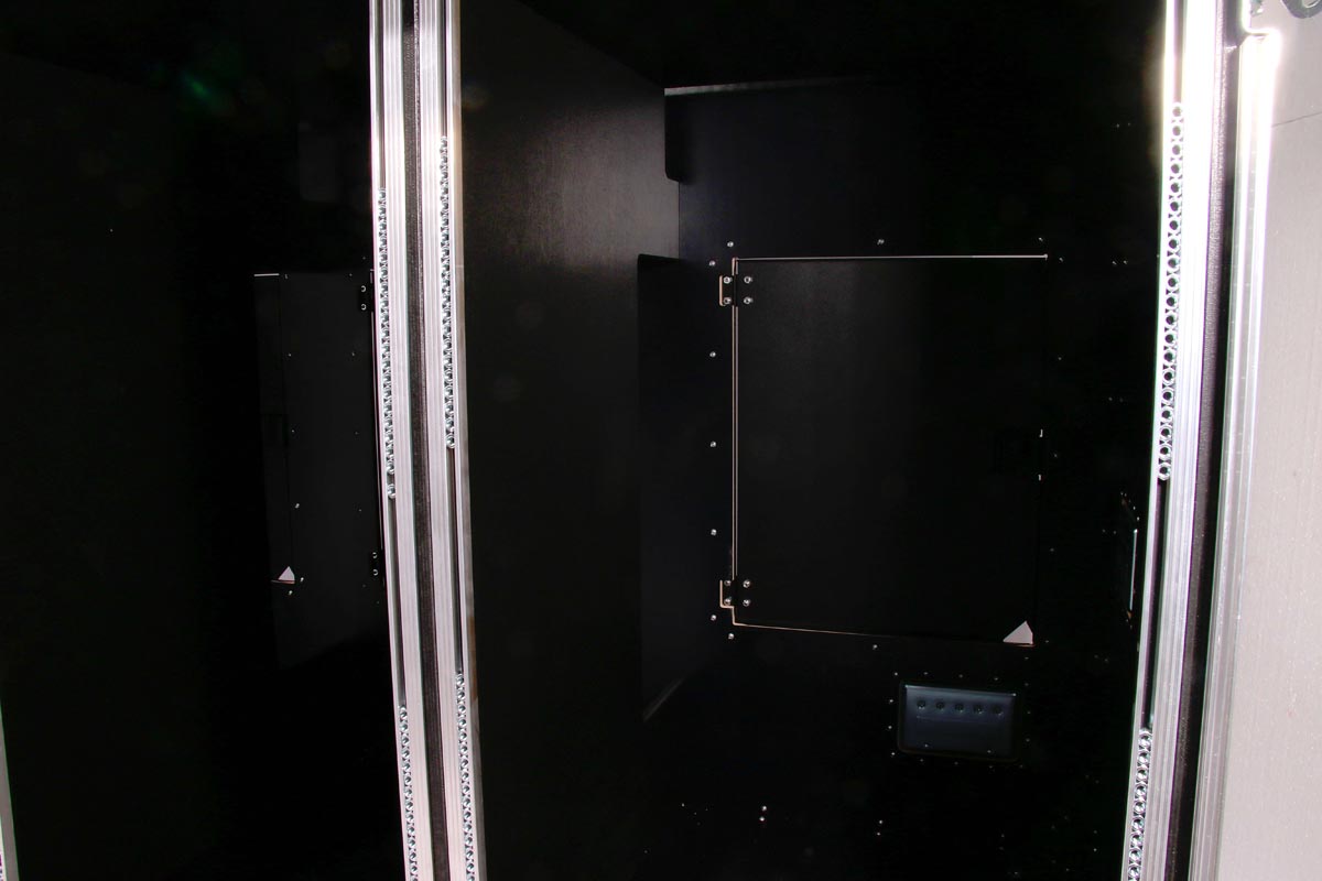 Heavy Winkelcase 3x 20 HE mit Tisch u. Ablage RG bk – Bild 7