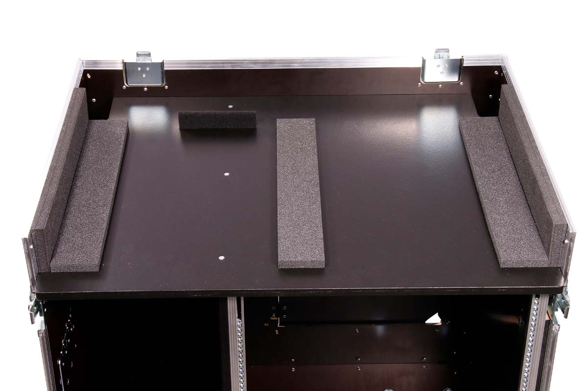 Live Winkel Case Soundcraft SI Compact + 15HE – Bild 9