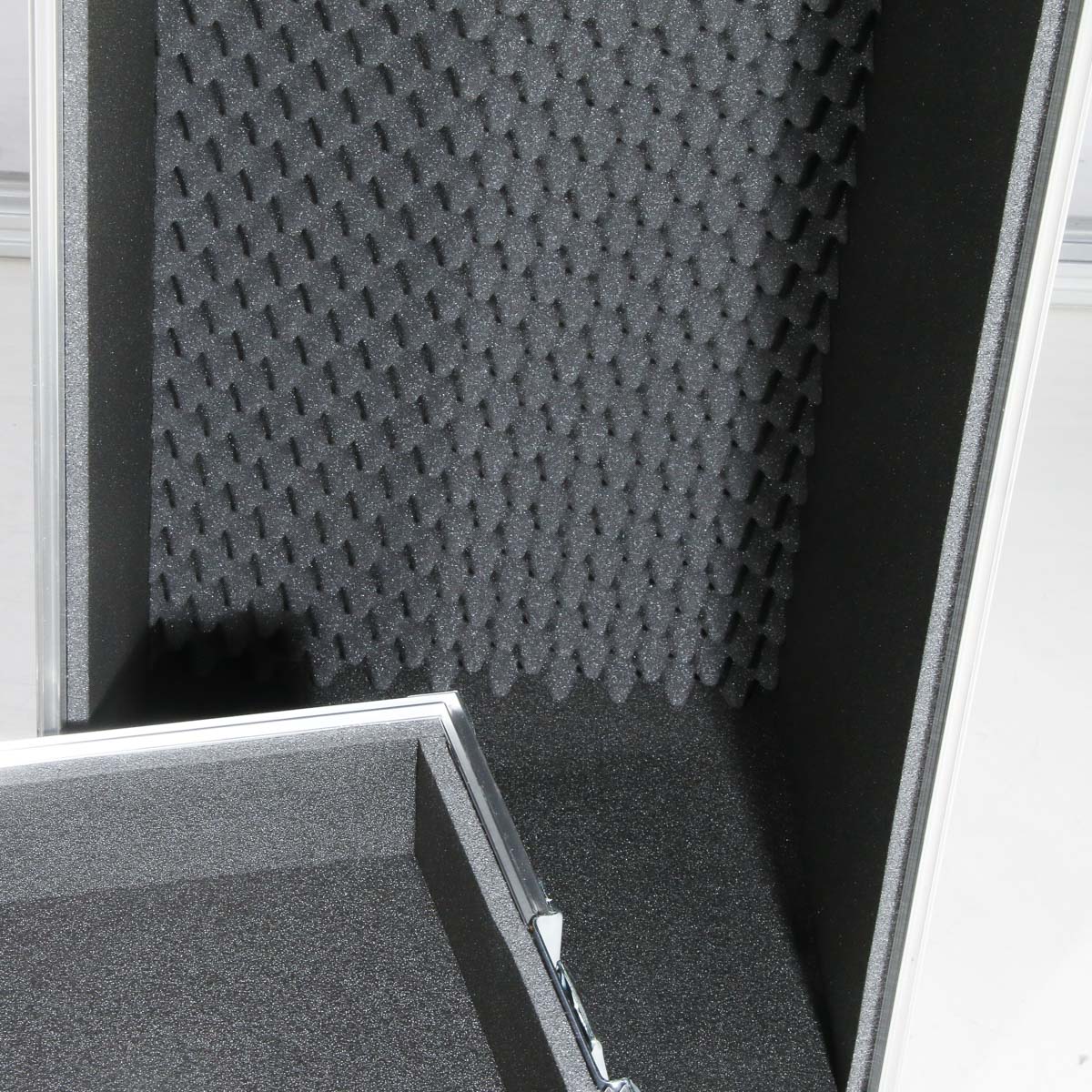 Live Haubencase 680x322x390mm (BxTxH) B-Stock – Bild 3