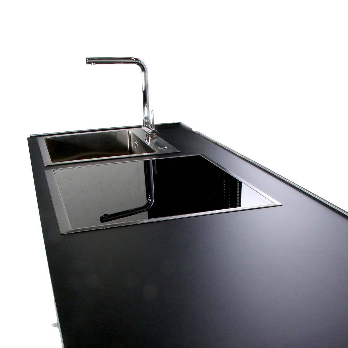 Catering Kitchen Case mit Kochfeld + Spülbecken – Bild 10
