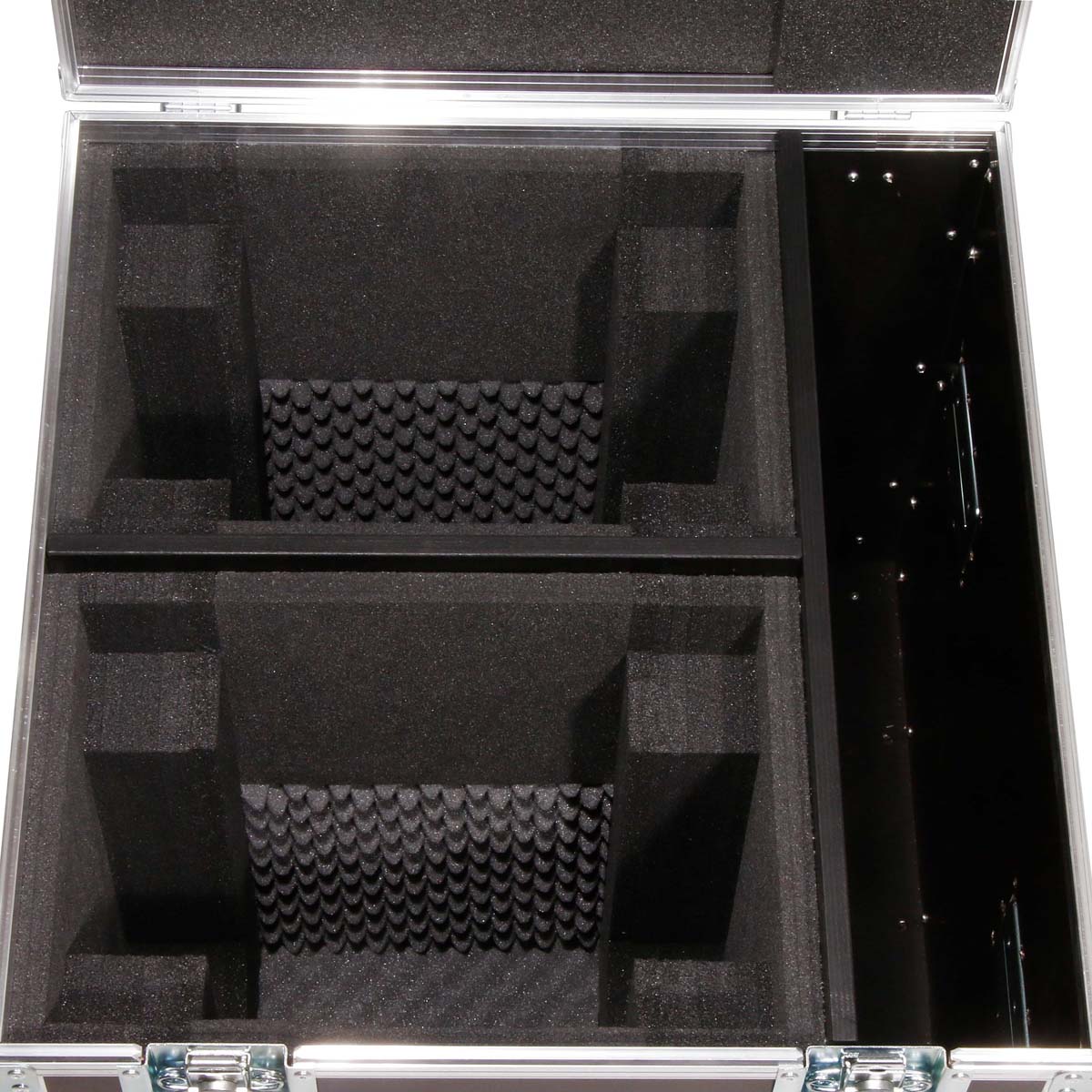 Truhencase 2x Eurolite LED IP TMH-W285 Hypno Wash – Bild 3 Truhencase 2x Eurolite LED IP TMH-W285 Hypno Wash – Bild 3